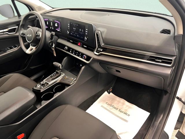 Used 2025 Kia Sportage LX image 14