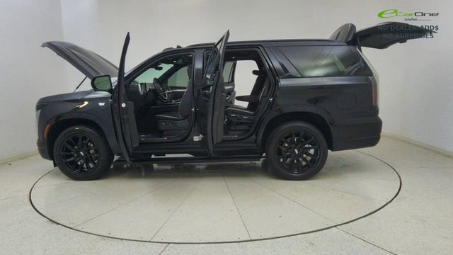 Used 2025 Cadillac Escalade Sport w/ Touring Package AWD/4WD image 82