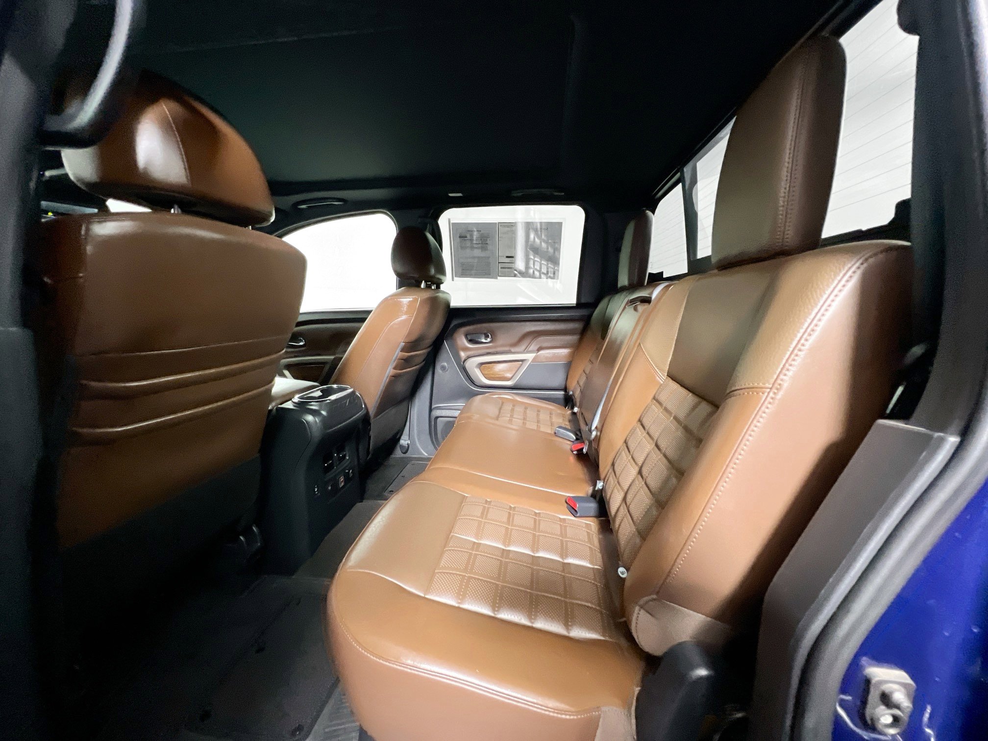 Used 2020 Nissan Titan Platinum Reserve w/ Moonroof Package image 29