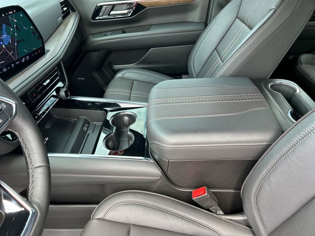 Certified 2025 Chevrolet Tahoe High Country w/ Sun And Tow Package image 41