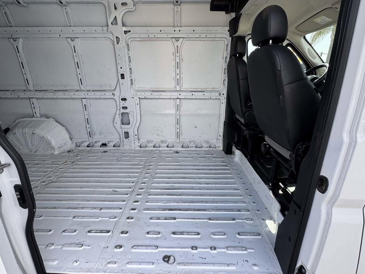 Used 2023 RAM ProMaster 2500 FWD image 19