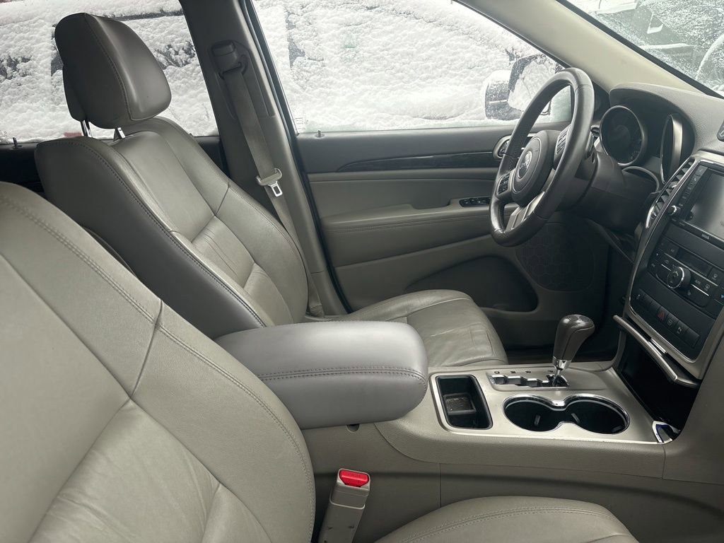 Used 2012 Jeep Grand Cherokee Laredo image 13