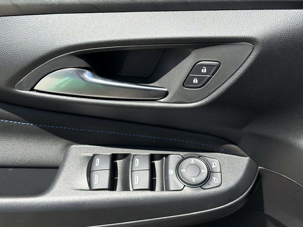 New 2026 Buick Envista Sport Touring w/ Convenience I Package FWD image 20