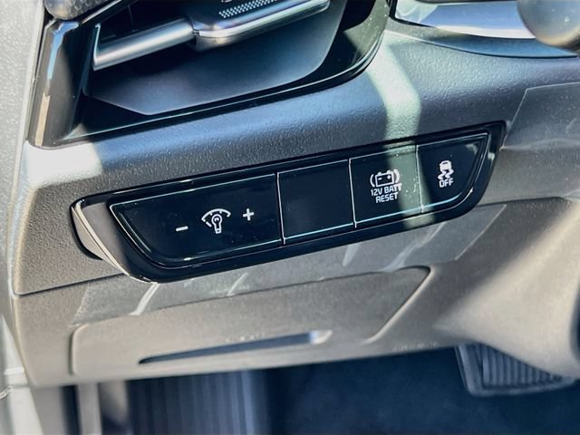 New 2026 Kia Niro LX FWD image 10