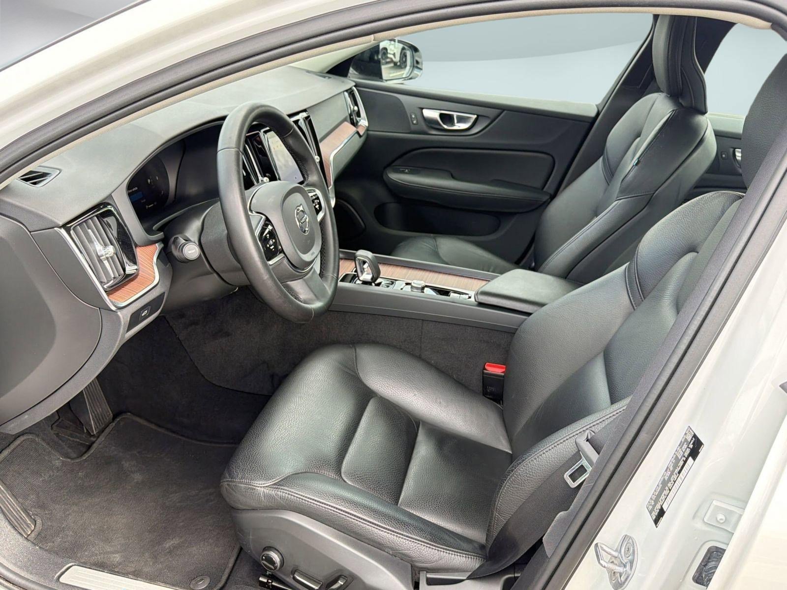 Used 2024 Volvo S60 B5 Plus AWD/4WD image 5