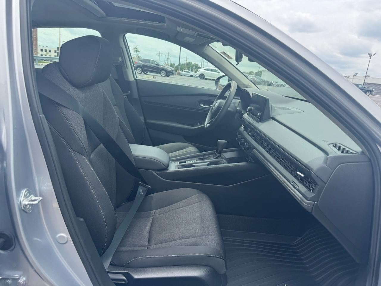 Certified 2025 Honda Accord SE image 18