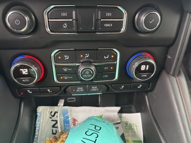 Used 2021 Chevrolet Suburban RST w/ Luxury Package image 7