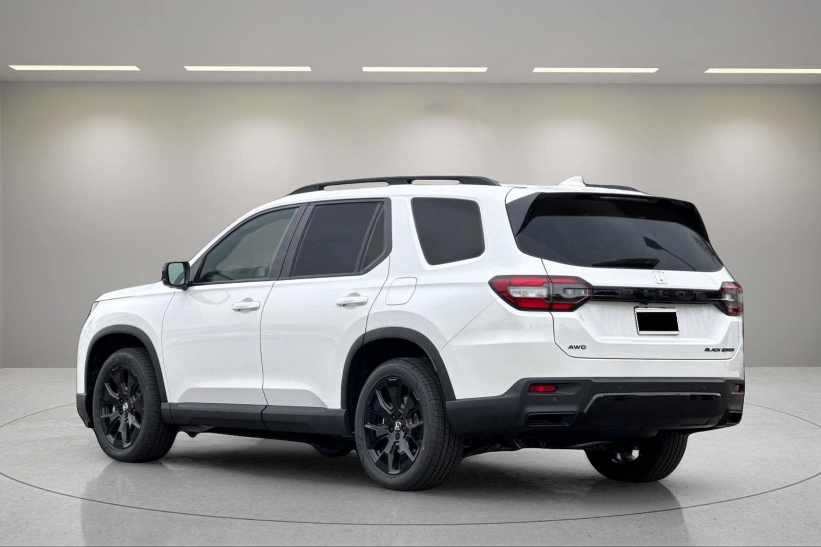 New 2026 Honda Pilot Black Edition image 3