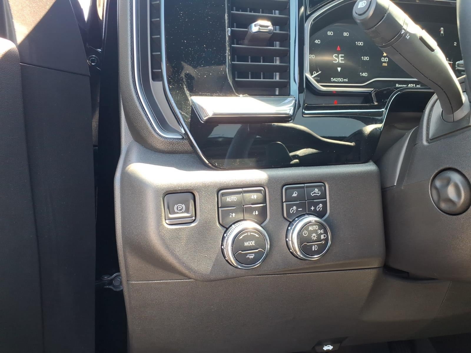 Used 2023 GMC Sierra 1500 SLT w/ SLT Premium Package AWD/4WD image 20