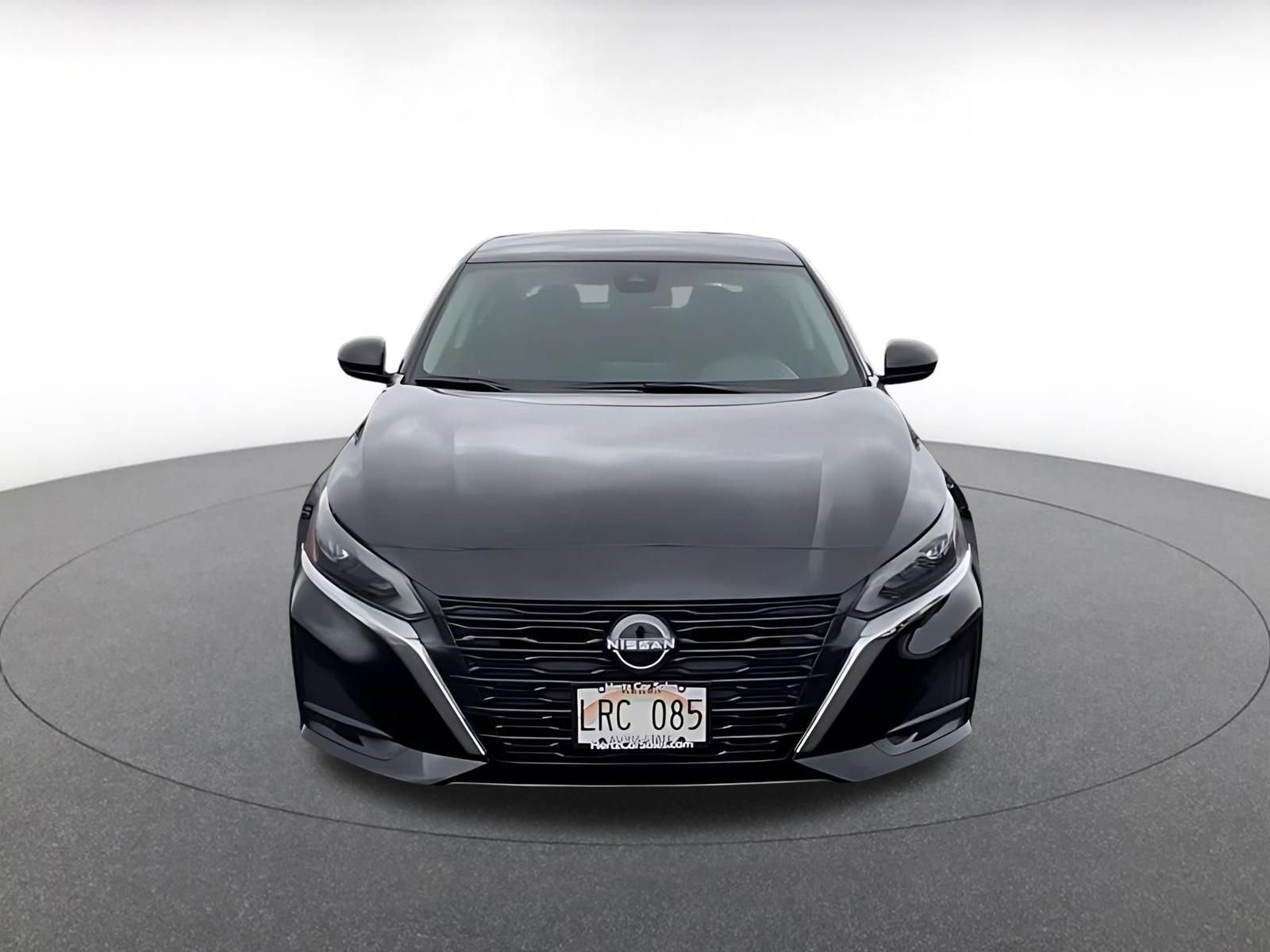 Used 2025 Nissan Altima 2.5 SV image 4