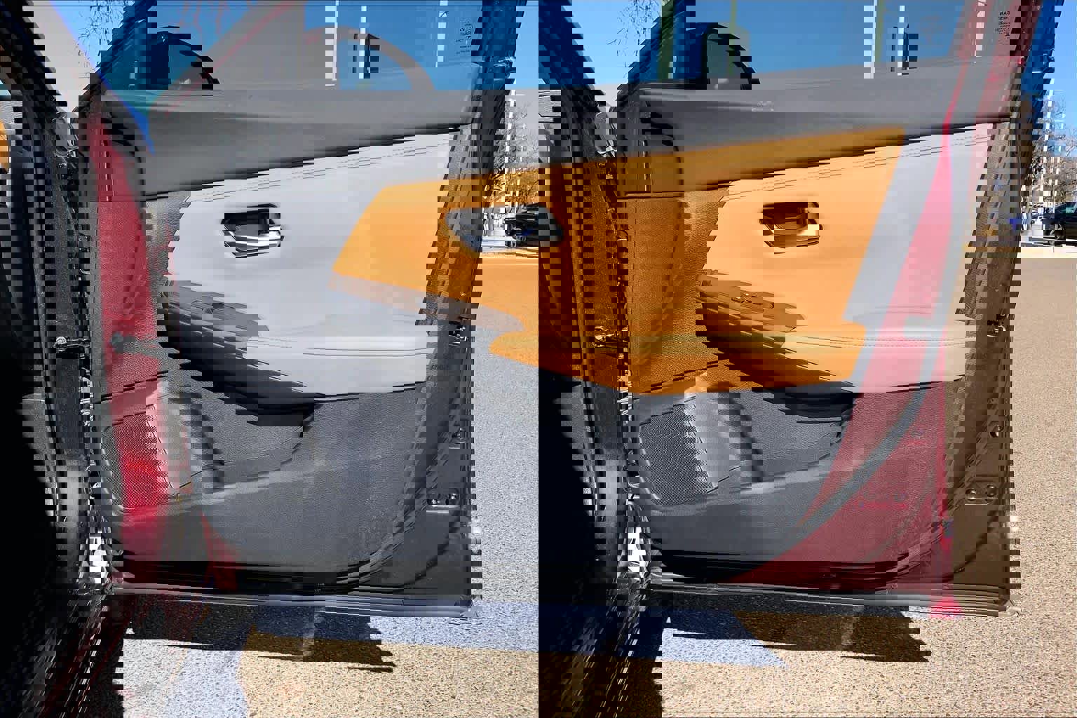 Used 2023 Nissan Sentra SV w/ SV Premium Package image 22