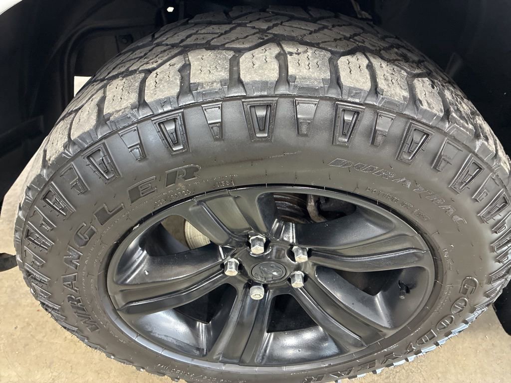 Used 2017 RAM 1500 Sport w/ Sport Premium Group image 11