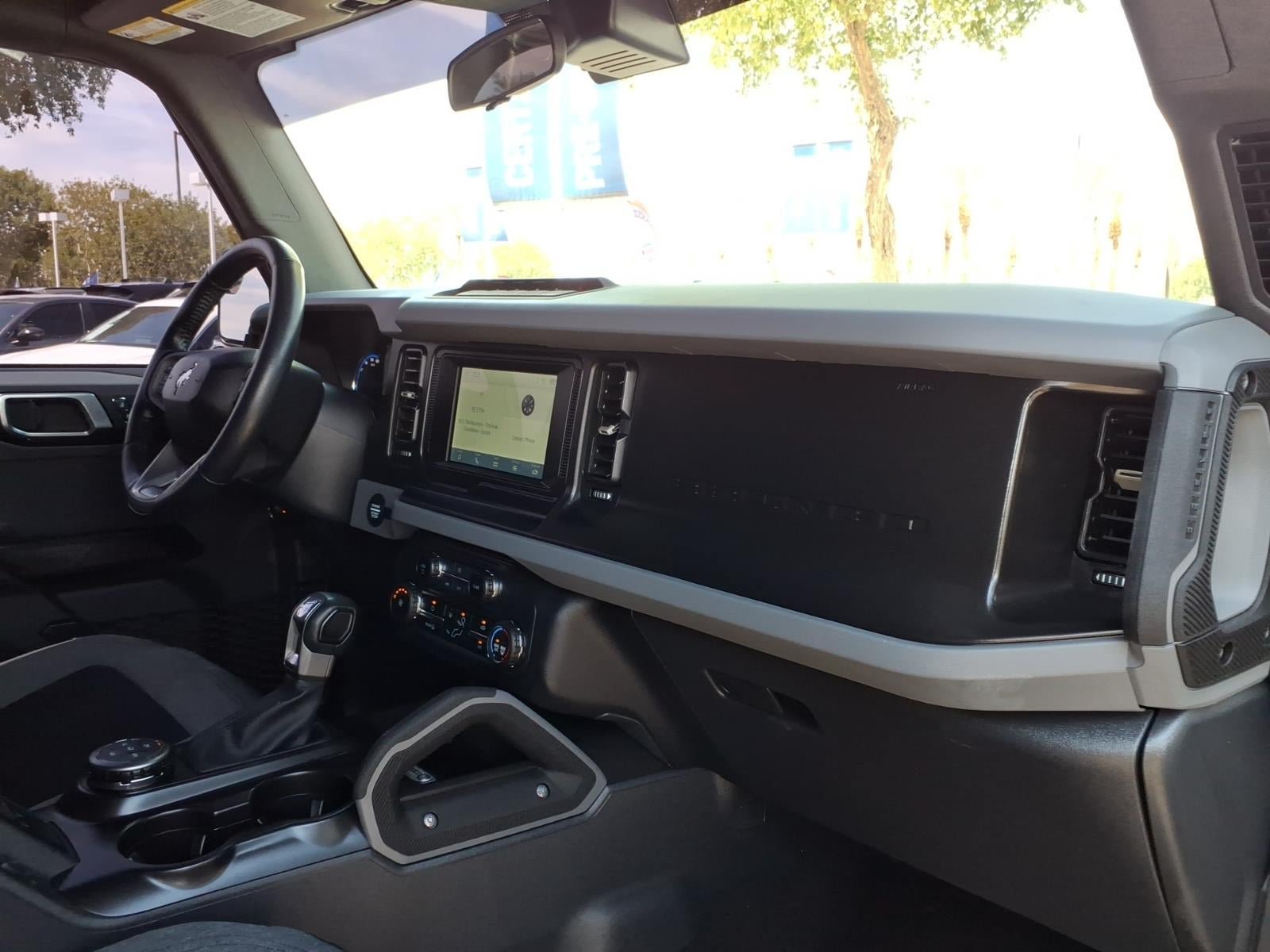 Certified 2023 Ford Bronco Big Bend w/ Sasquatch Package AWD/4WD image 10