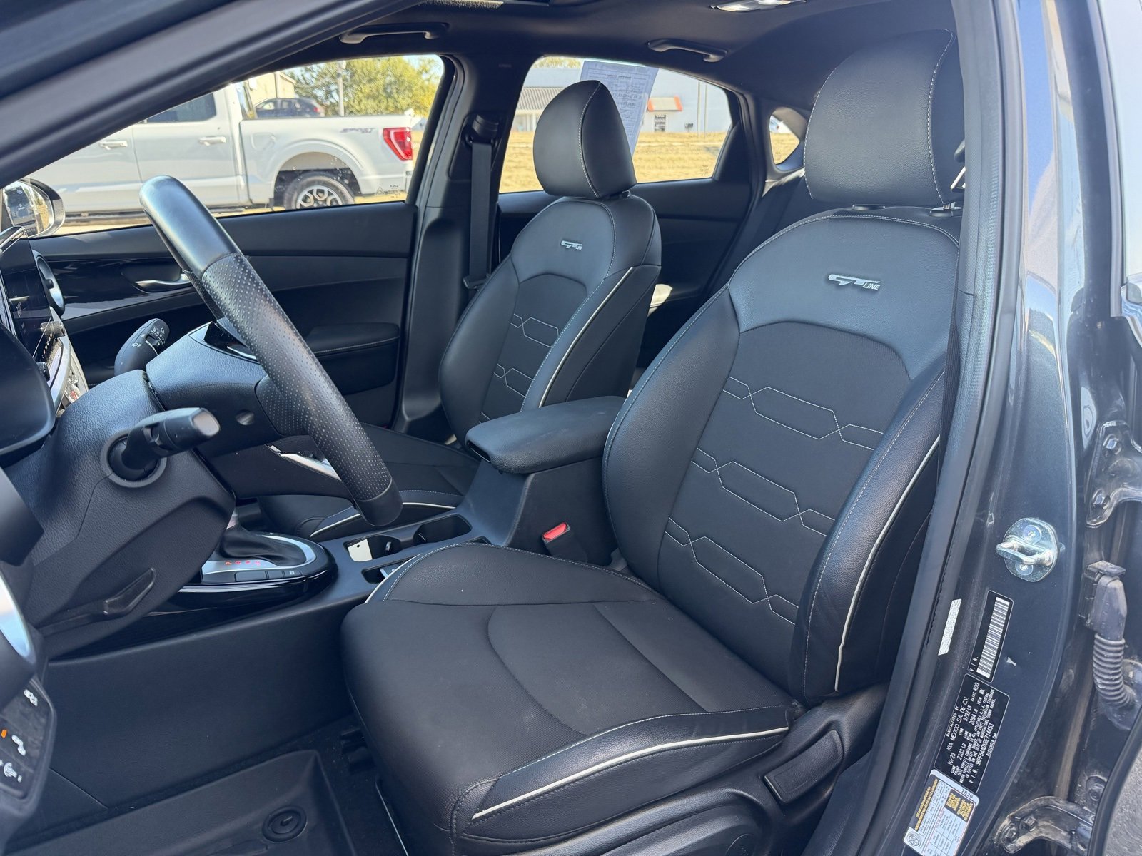 Used 2024 Kia Forte GT-Line w/ GT-Line Premium Package image 10
