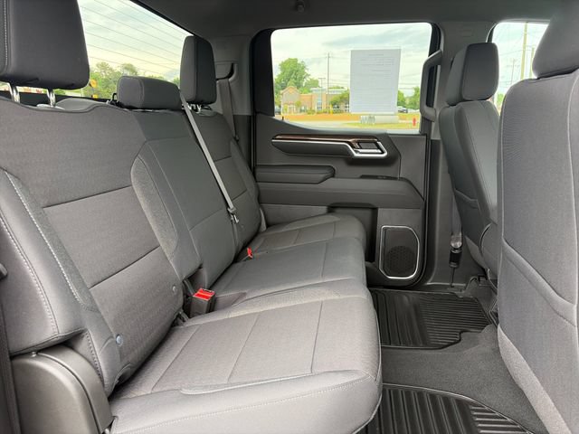 Used 2025 Chevrolet Silverado 1500 LT AWD/4WD image 15