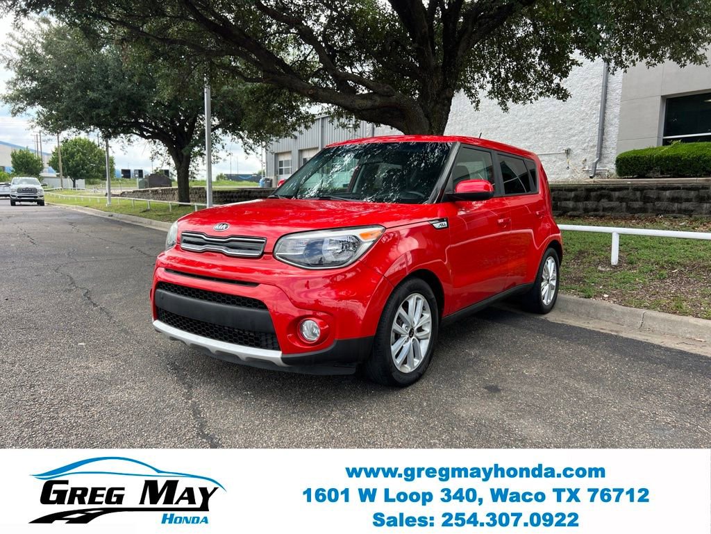 Used 2017 Kia Soul + FWD image 3