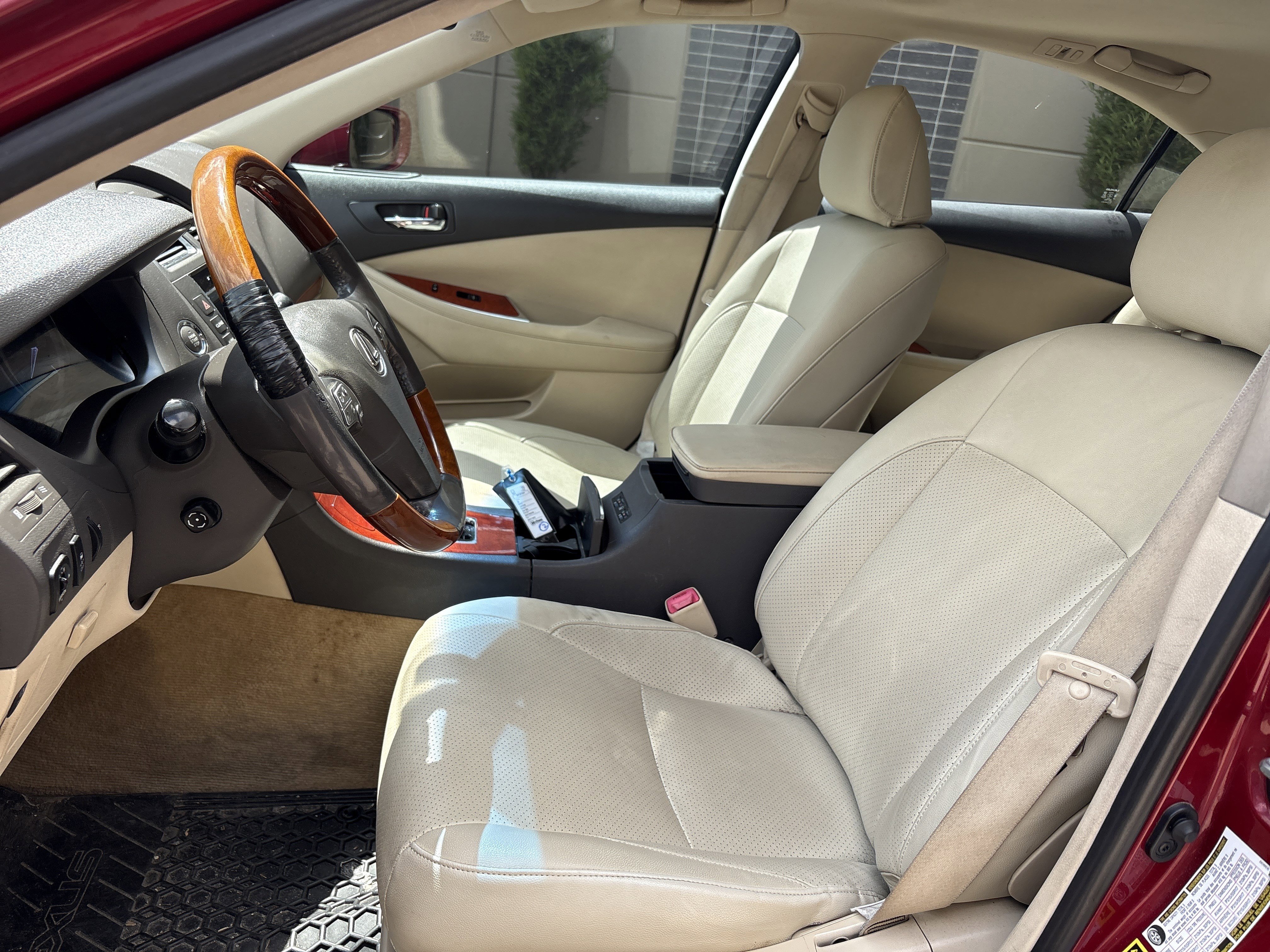 Used 2010 Lexus ES 350 FWD image 16
