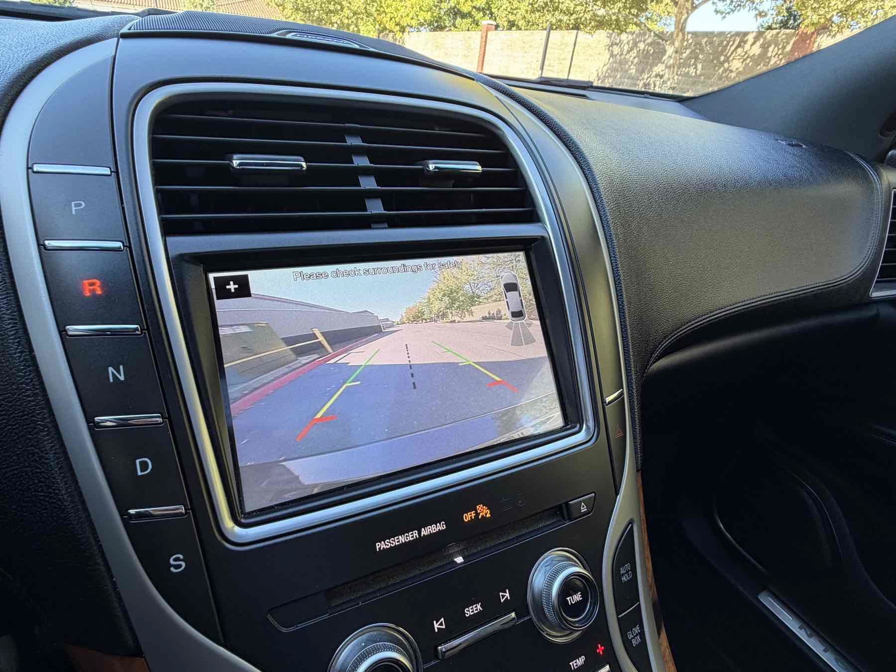 Used 2018 Lincoln MKX Reserve FWD image 21