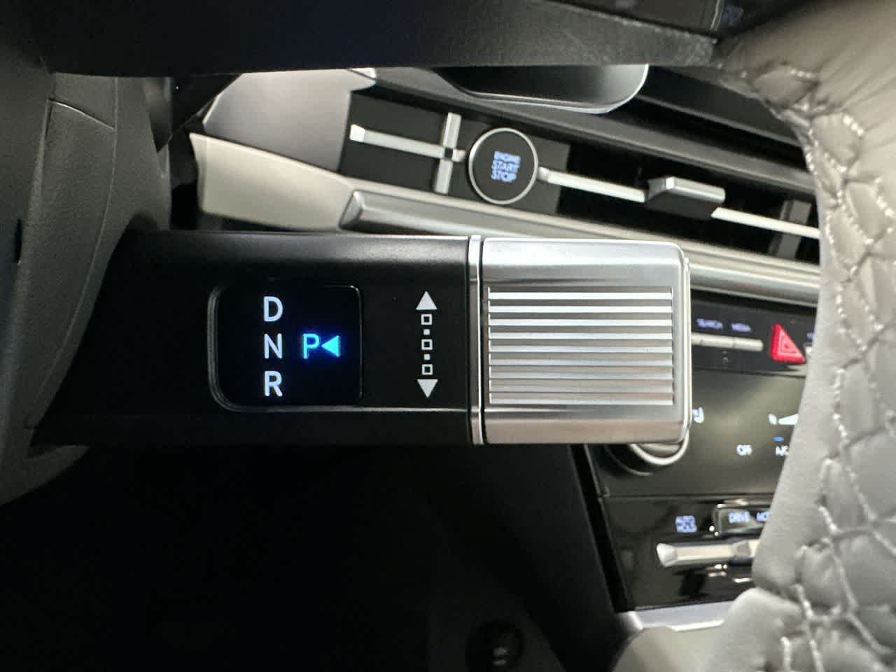 New 2027 Hyundai Santa Fe SEL FWD image 21