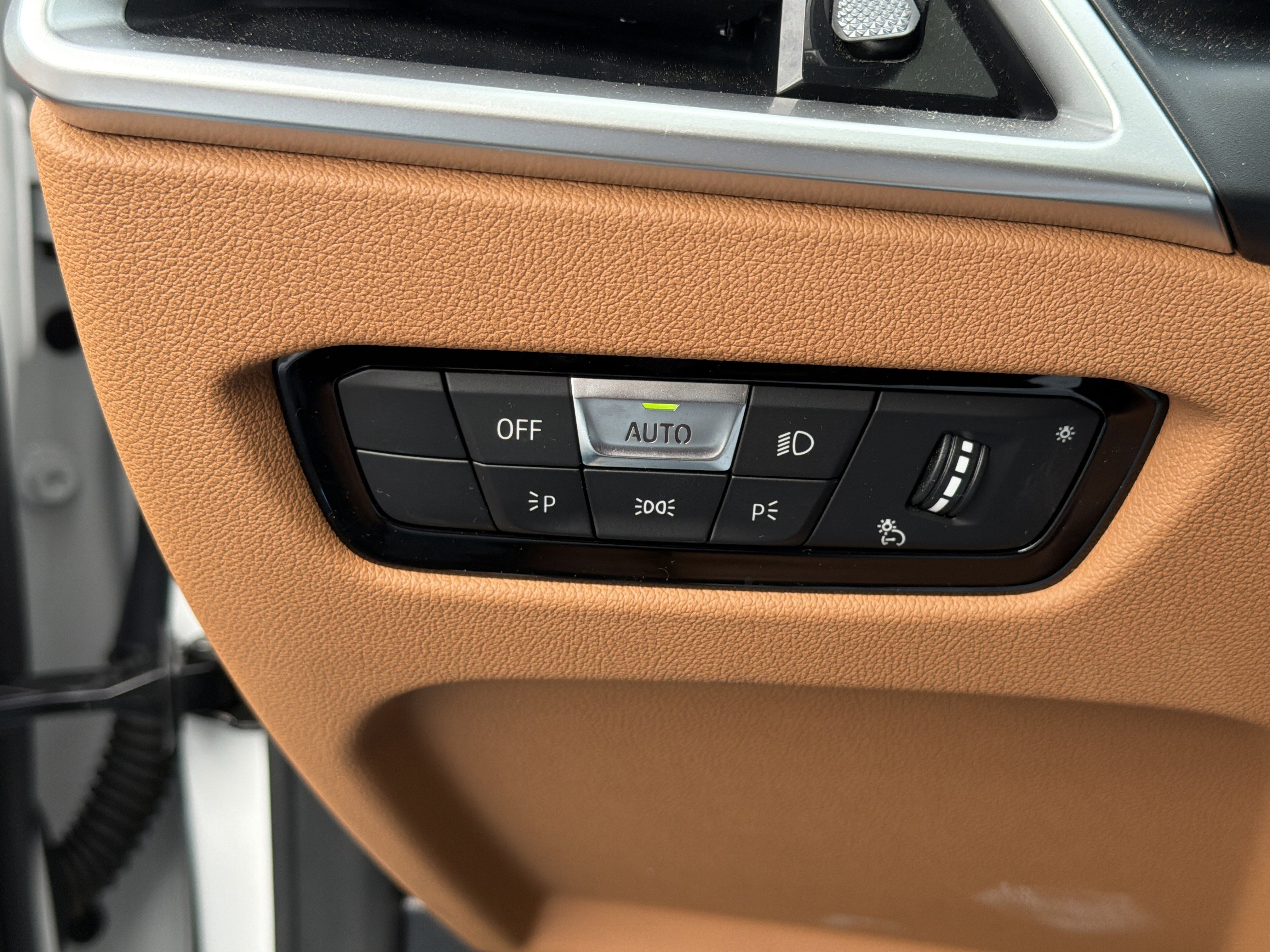 Certified 2025 BMW 430i Coupe w/ Convenience Package image 33