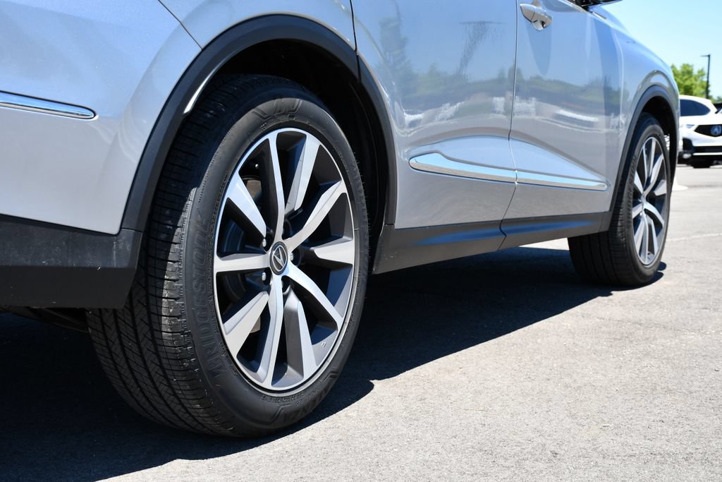 Used 2026 Acura MDX w/ Technology Package FWD image 9