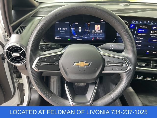 Certified 2025 Chevrolet Equinox EV LT FWD image 11