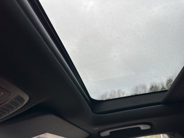 Used 2025 Mercedes-Benz GLE 53 AMG 4MATIC image 23