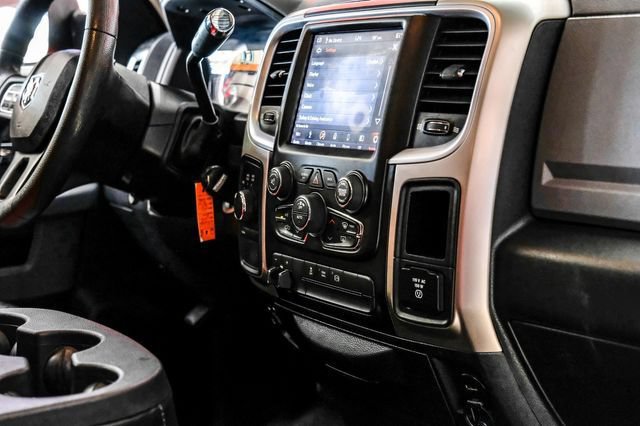Used 2018 RAM 2500 SLT w/ Cold Weather Group AWD/4WD image 21