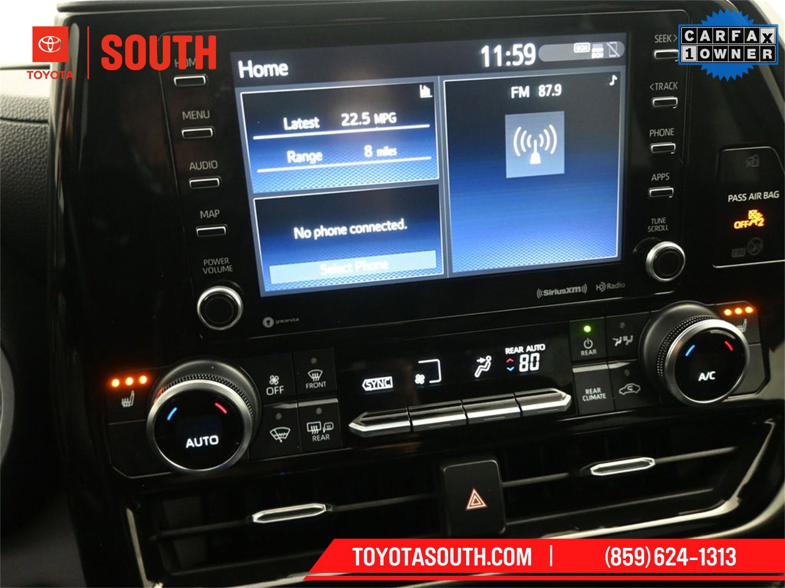 Used 2022 Toyota Highlander XLE image 14