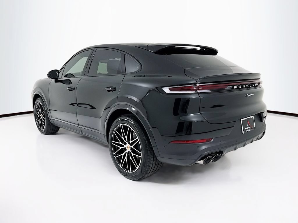 New 2026 Porsche Cayenne Coupe AWD/4WD image 3