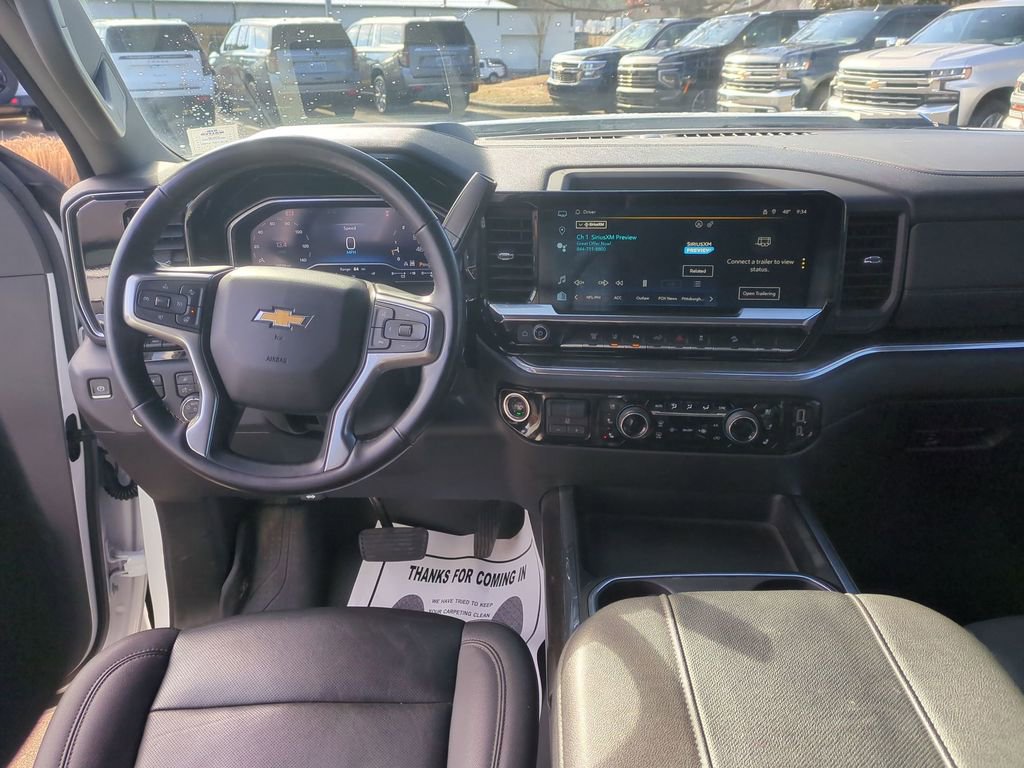 Used 2024 Chevrolet Silverado 2500 LTZ w/ LTZ Premium Package image 27