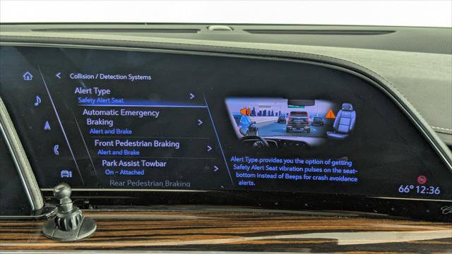 Used 2022 Cadillac Escalade ESV Luxury image 38