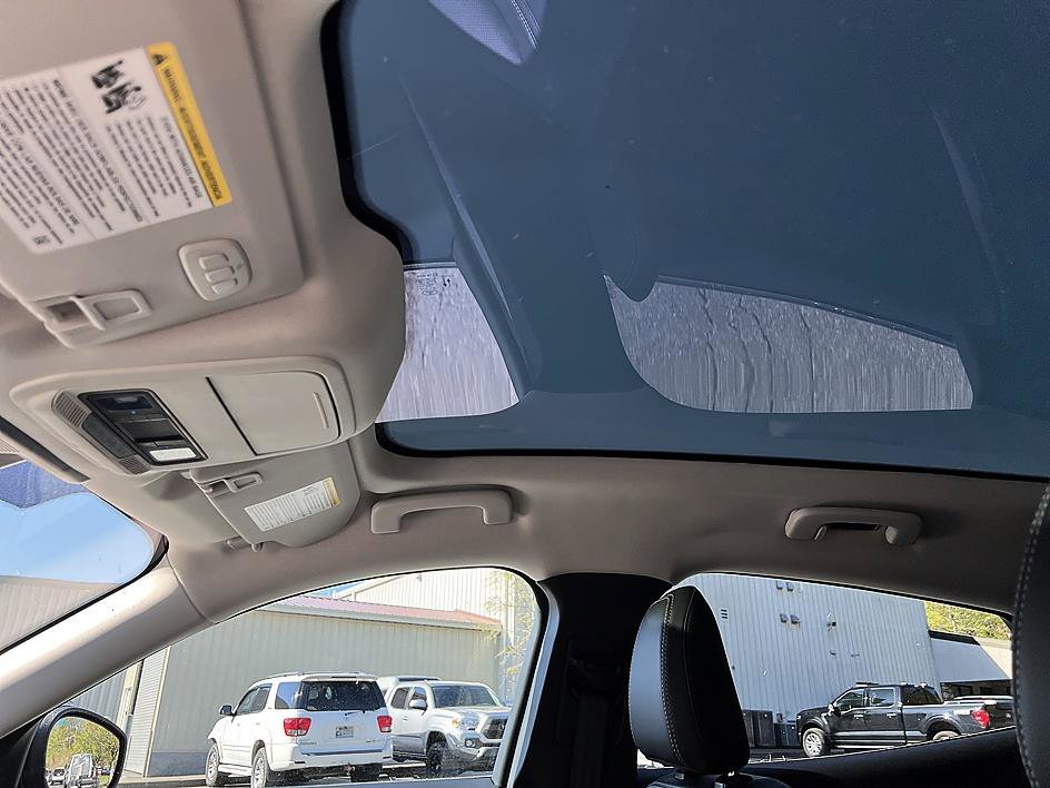 Used 2023 Ford Mustang Mach-E Premium image 20