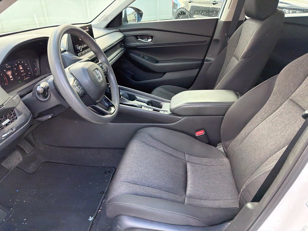 Used 2024 Honda Accord EX image 16