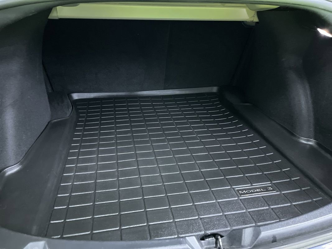 Used 2018 Tesla Model 3 Long Range image 26