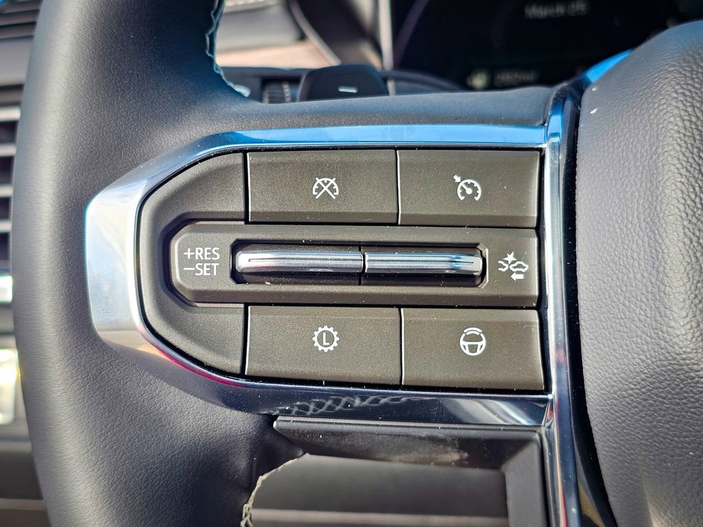 New 2026 GMC Acadia Denali w/ Super Cruise Package image 22