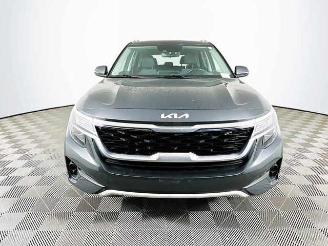 Used 2023 Kia Seltos S w/ Navigation Package image 4