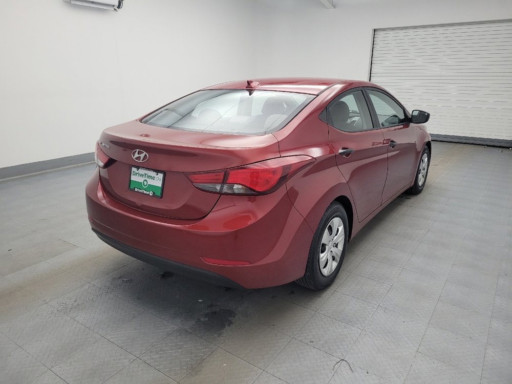 Used 2016 Hyundai Elantra SE image 9