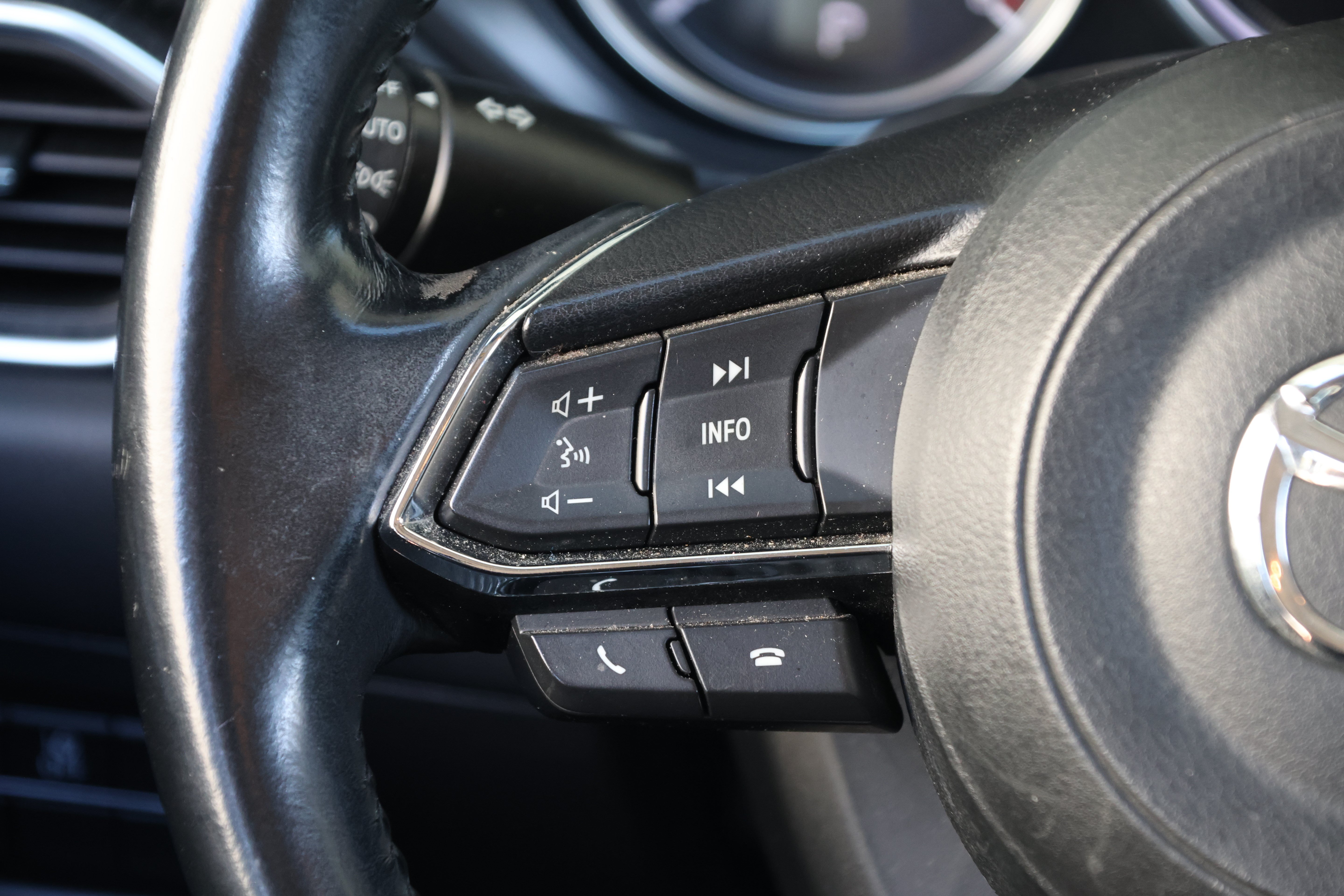 Used 2019 MAZDA CX-5 Touring FWD image 24