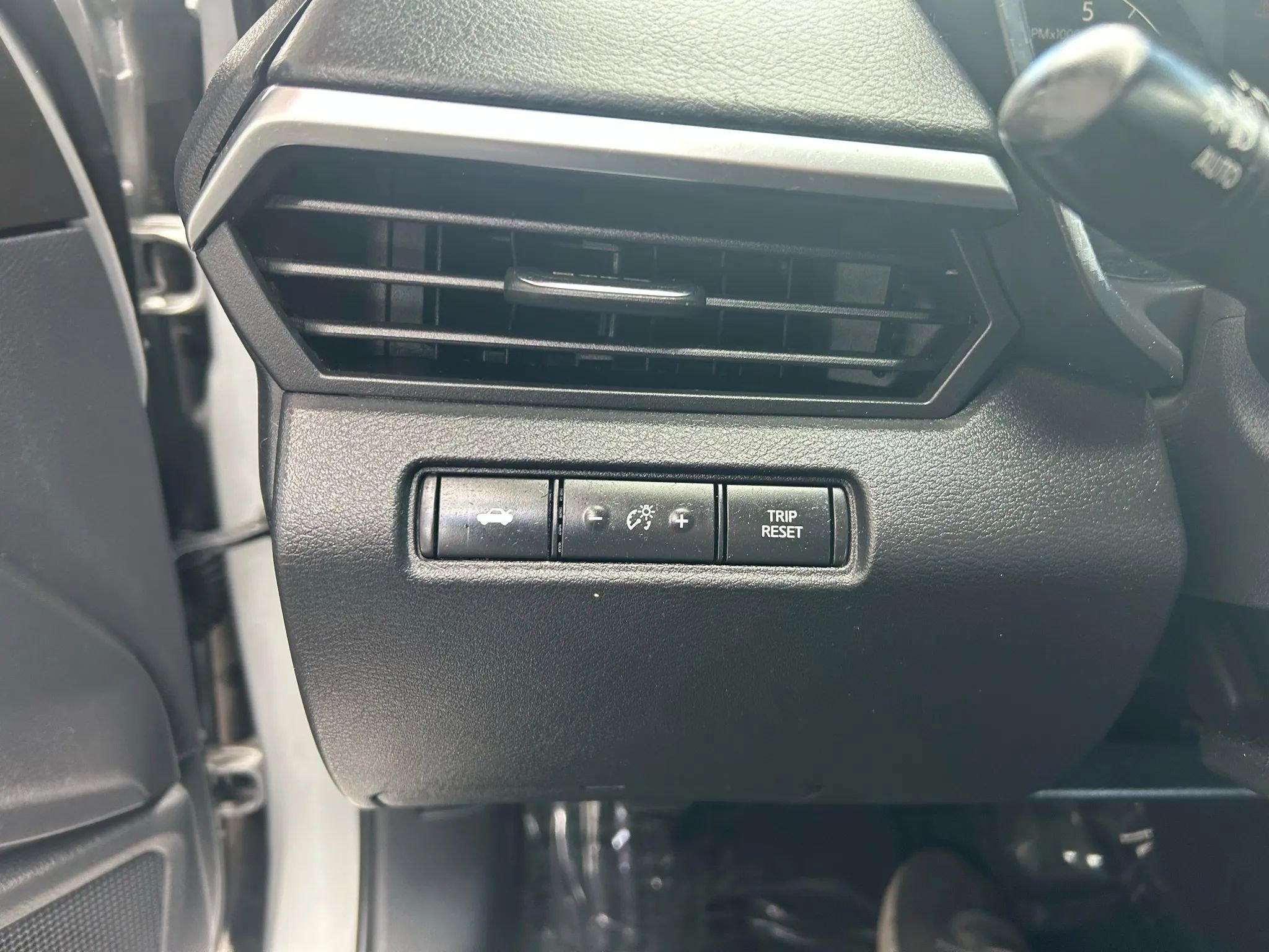 Used 2022 Nissan Altima 2.5 S image 12