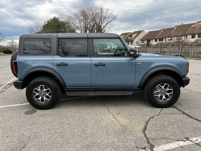 Used 2025 Ford Bronco Badlands image 12