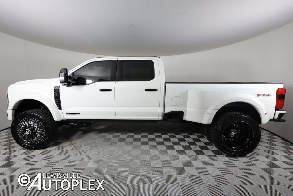 Used 2025 Ford F450 Platinum w/ Platinum Plus Package image 10