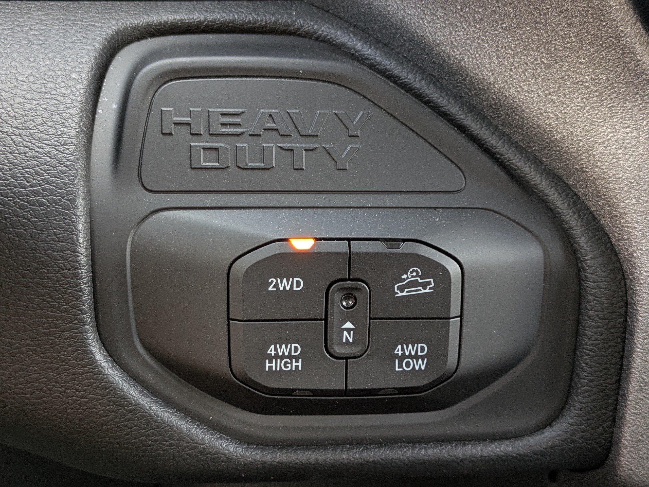 New 2026 RAM 2500 Warlock AWD/4WD image 23