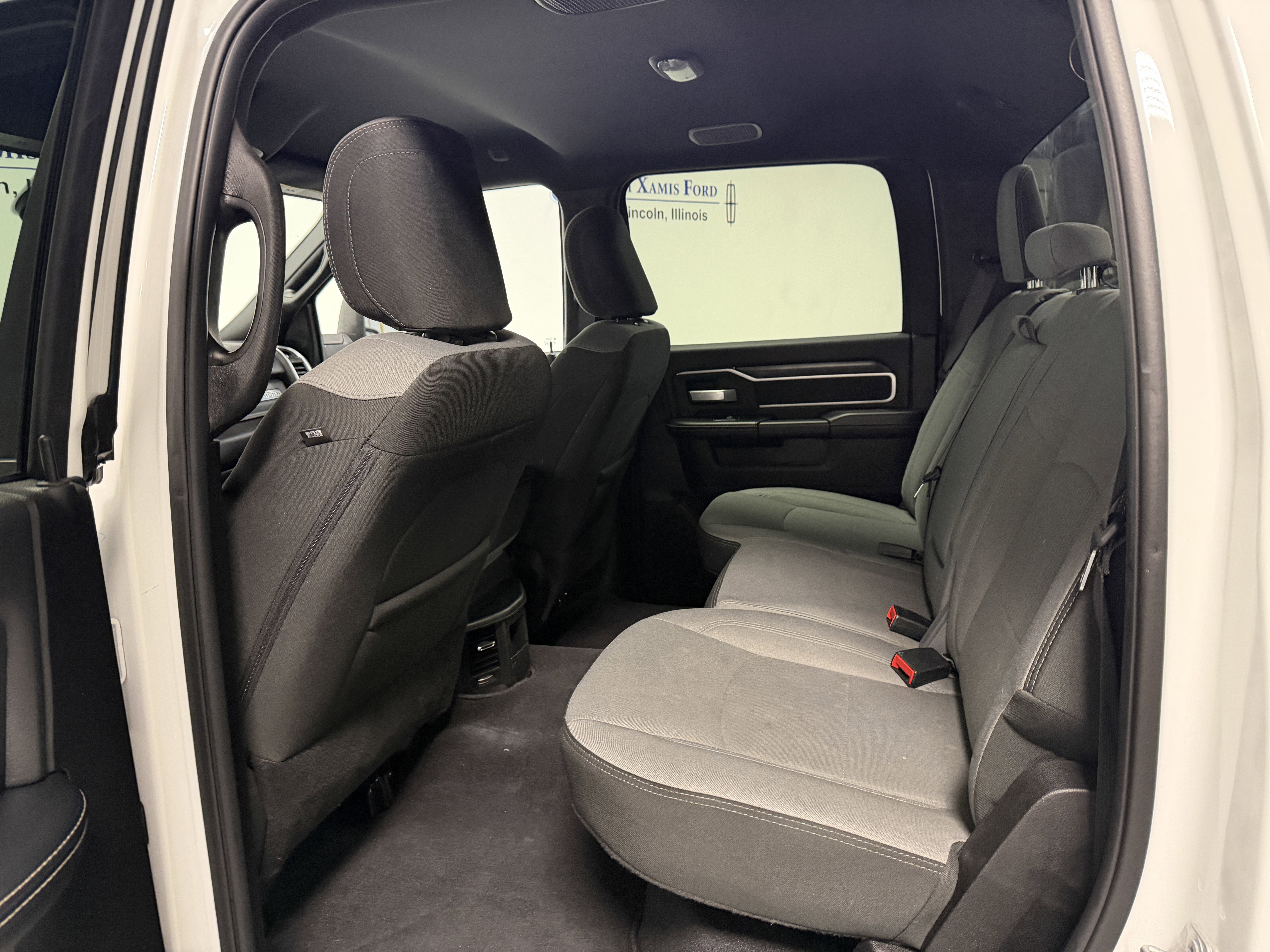 Used 2024 RAM 2500 Big Horn w/ Bed Utility Group image 27