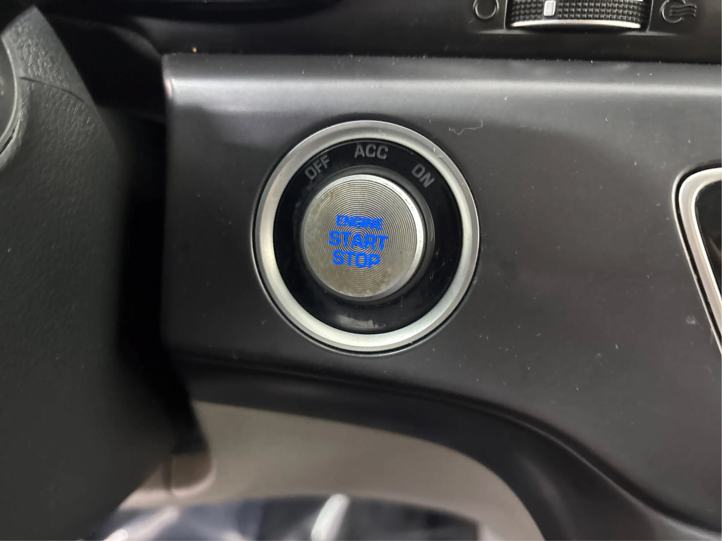 Used 2018 Hyundai Sonata Limited w/ Limited Ultimate Package 03 FWD image 38