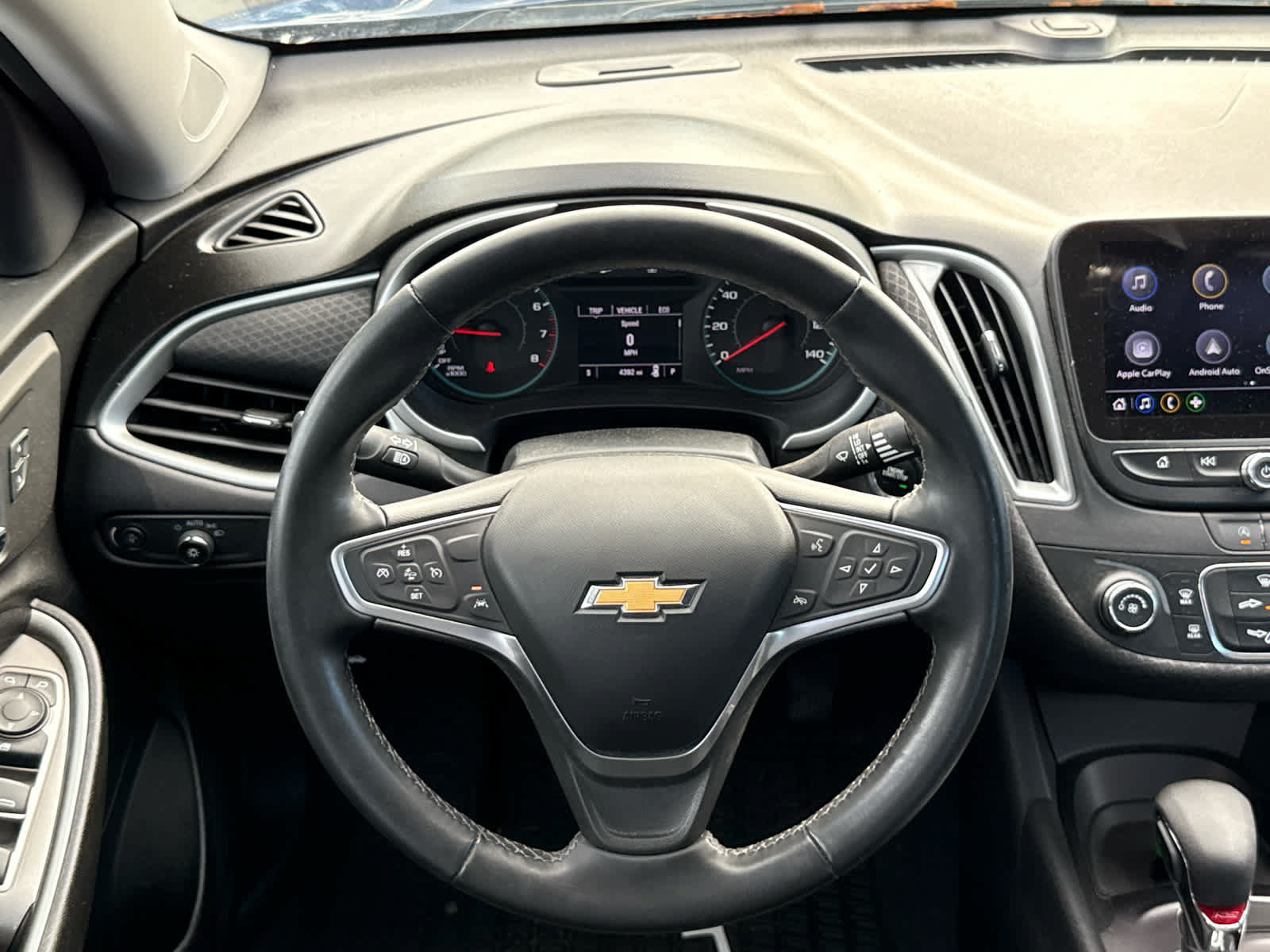 Used 2023 Chevrolet Malibu RS FWD image 11
