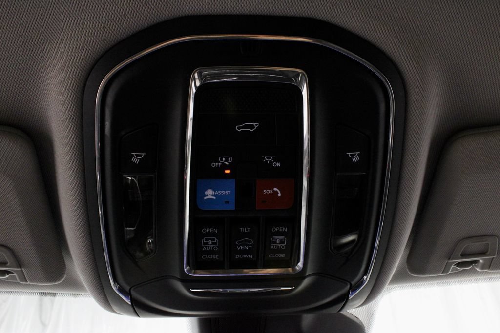 Used 2024 Jeep Grand Cherokee Limited 4xe AWD/4WD image 29