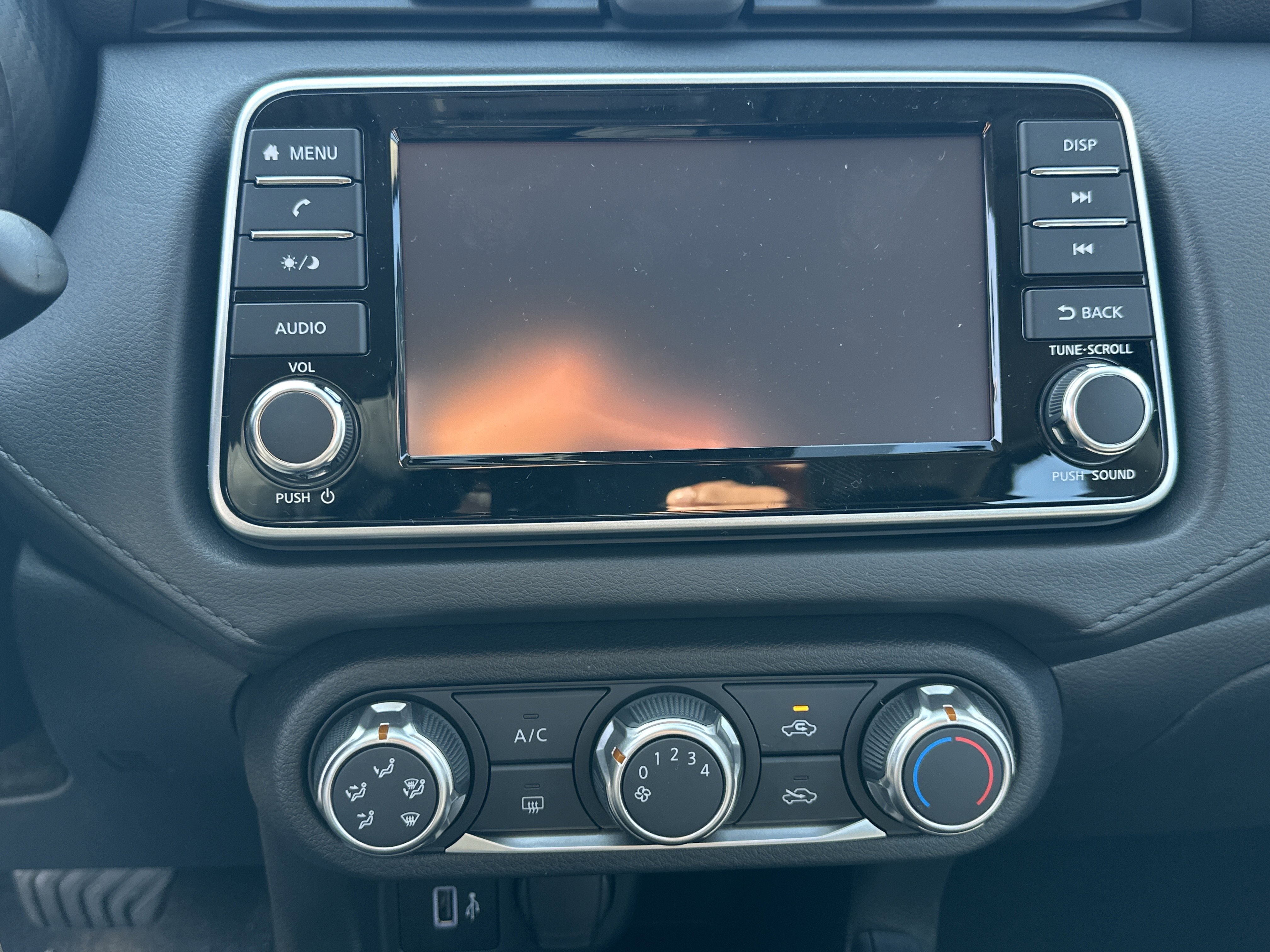 New 2025 Nissan Versa S w/ Trunk Package image 28