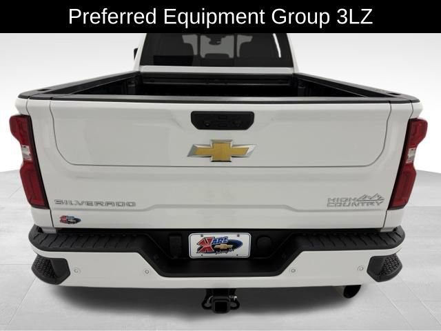 Certified 2024 Chevrolet Silverado 2500 High Country w/ High Country Premium Package AWD/4WD image 4