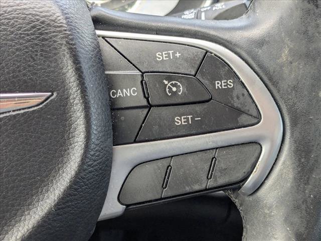 Used 2015 Chrysler 200 Limited w/ Convenience Group FWD image 5